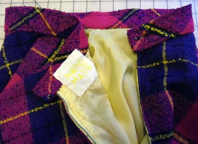 plaid circle skirt - lining!
