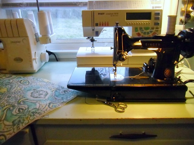 bonding with the Featherweight :)