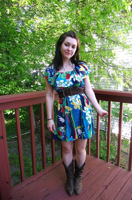 Hawaiian Dress Recon