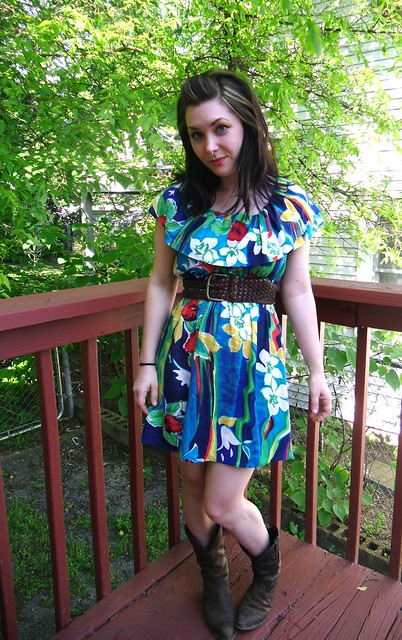 Hawaiian Dress Recon