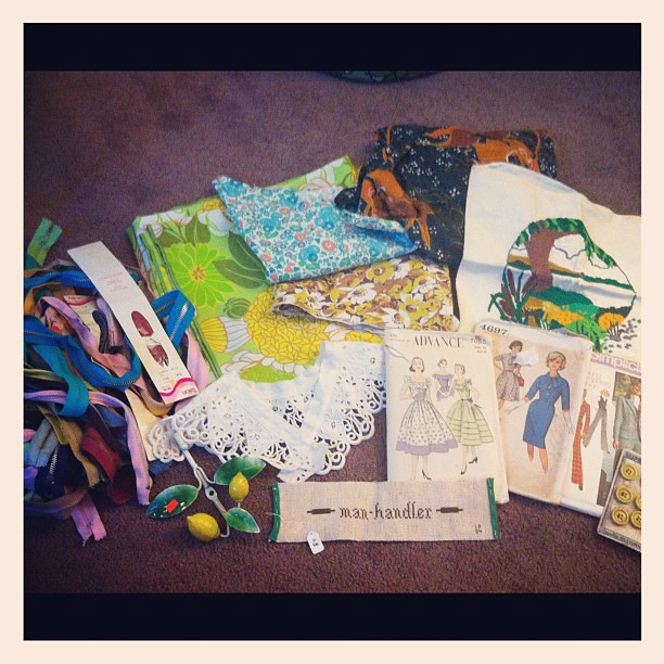 And the rest of my flea market loot. $20.