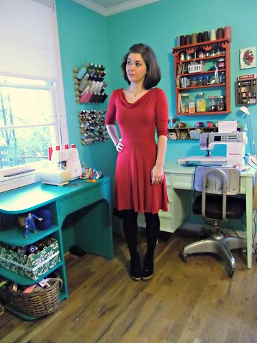 Butterick 5078 - slinky red