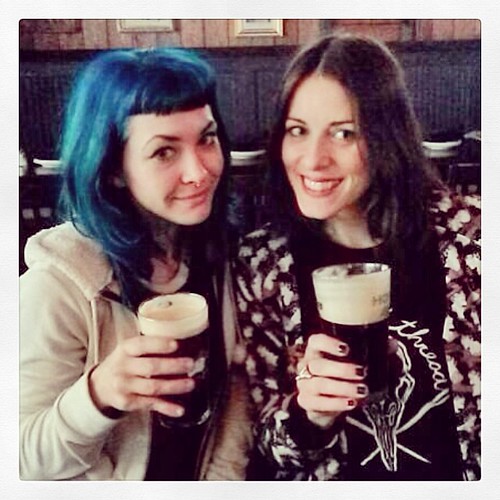 One last celebration with my babez @clareyszabo 