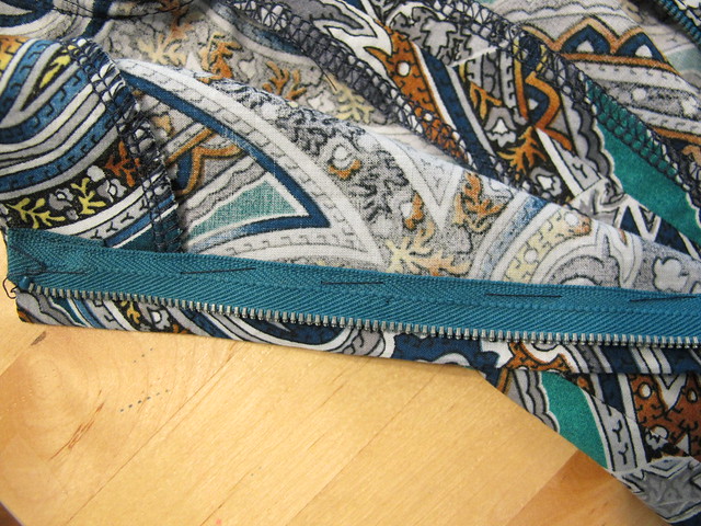 OAL - Lapped Zipper