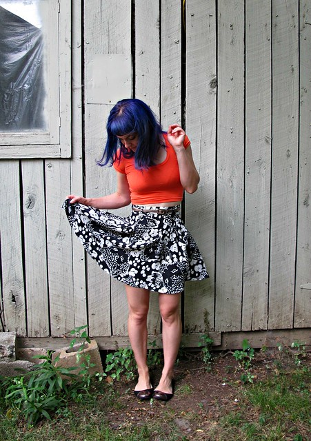 Kitty Cat Zinnia + Nettie Crop Top