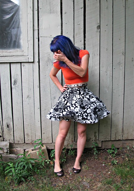 Kitty Cat Zinnia + Nettie Crop Top