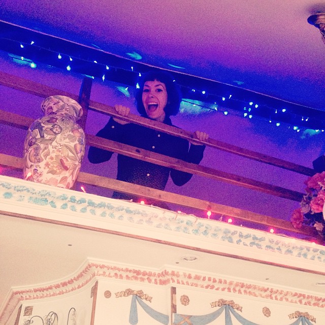 Made it to Paris! Our swanky flat has a lofted bed with red and blue lights... Naturally, this is the one I chose #lladybirdinlondon