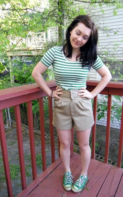 Khaki Shorts & Green Striped Renfrew