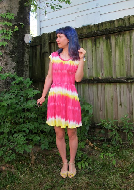Tie-Dye Moneta