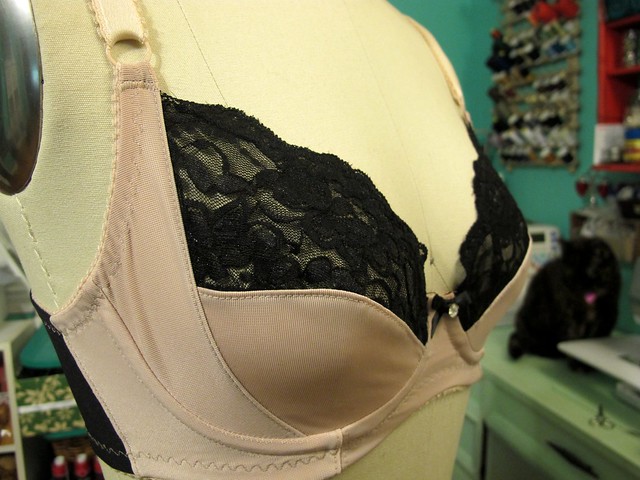 Black and nude Marlborough Bra