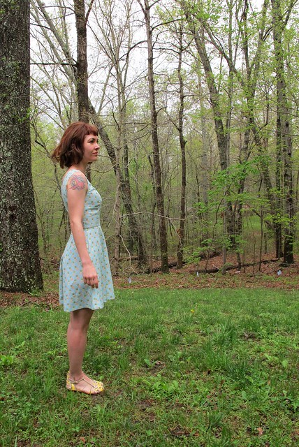 McCall 6887 - Pineapple dress!