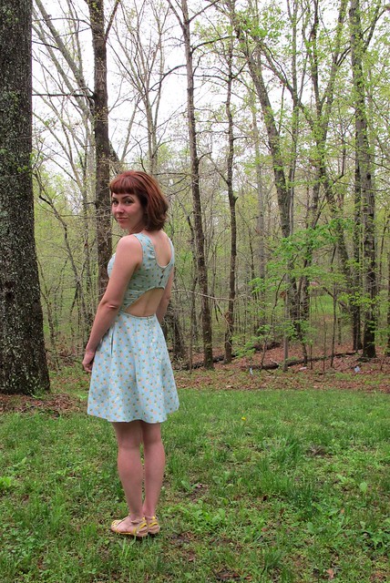 McCall 6887 - Pineapple dress!