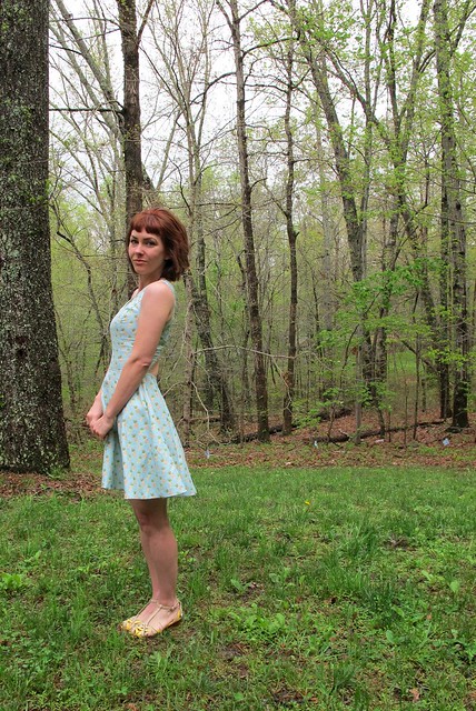 McCall 6887 - Pineapple dress!