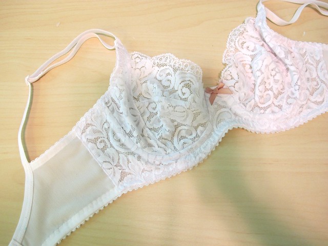 White Lace Marlborough Bra