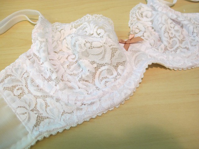 White Lace Marlborough Bra