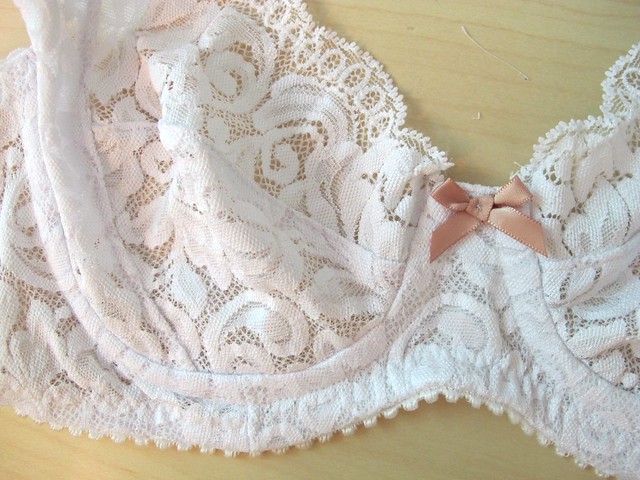 White Lace Marlborough Bra
