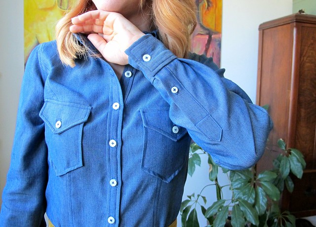 B5526 Chambray Tencel