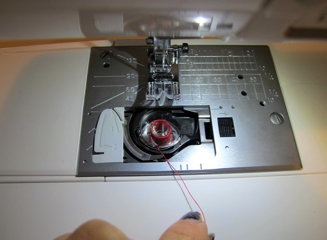 AMH M100 Sewing Machine