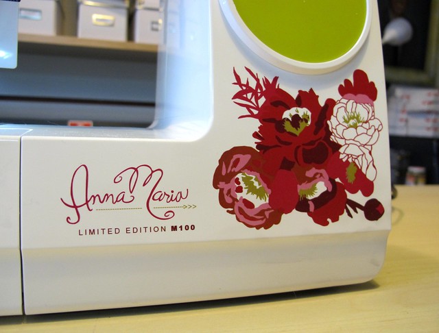 AMH M100 Sewing Machine