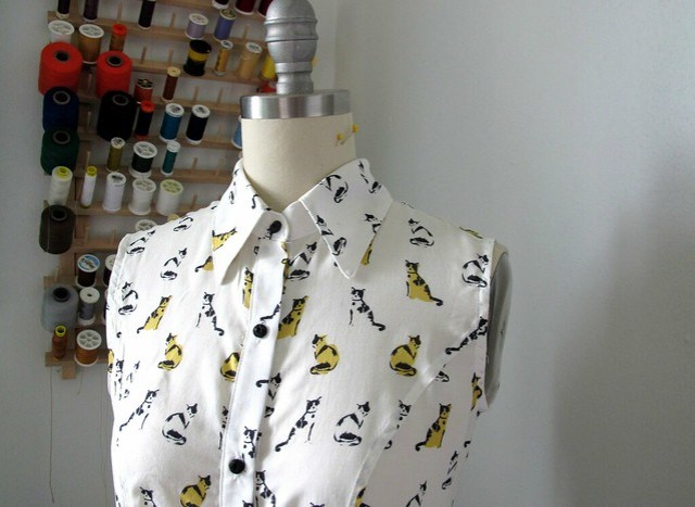 Kitty Rayon B5526 - on dressform