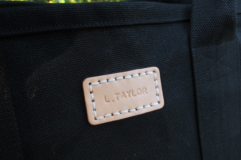 Addictive Free Canvas Tote