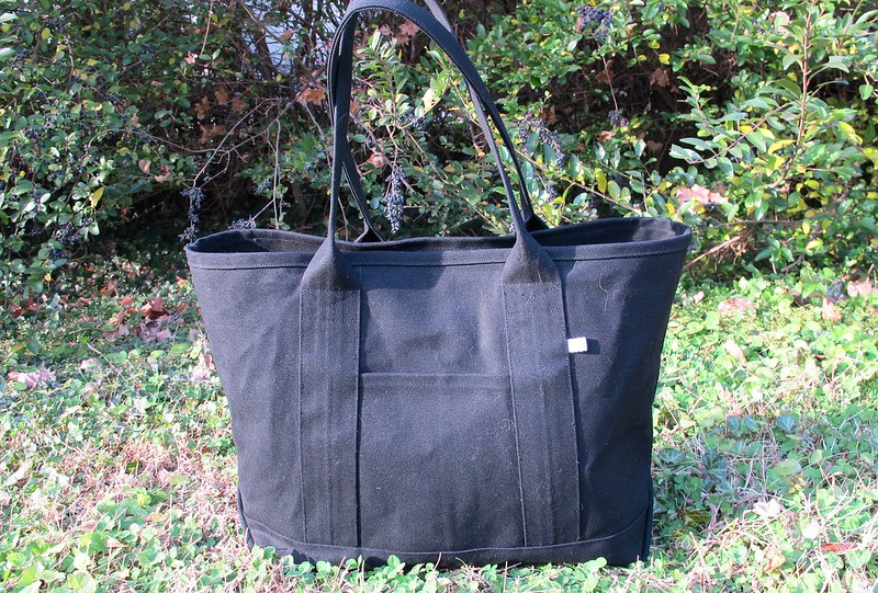 Addictive Free Canvas Tote