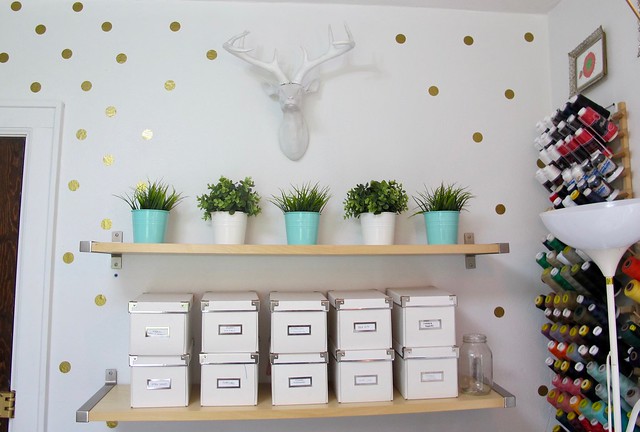 2018 Studio - shelves